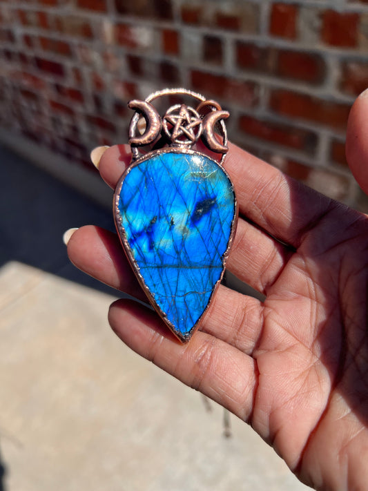 Electric Blue Labradorite Amulet