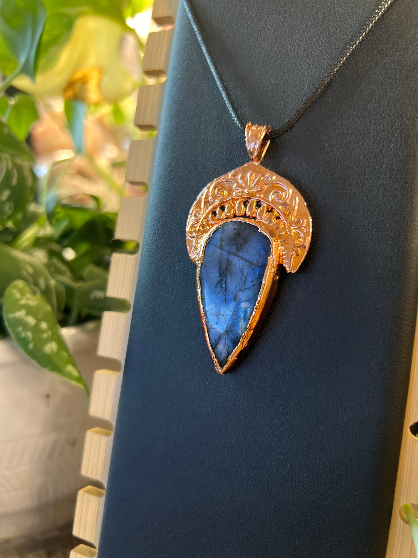 Stormy Blue Lab Talisman